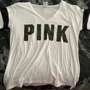 VS shirt